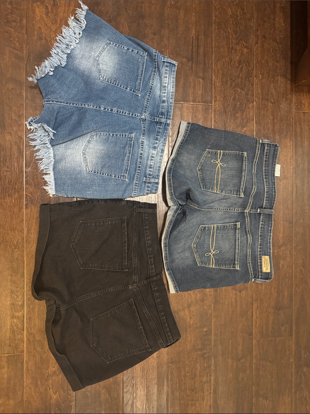 Denizen from Levi's Trio: Black, Medium Blue, Light Distressed Jean Shorts - Picture 2 of 2